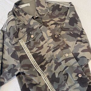 Zara Khaki Camouflage Denim Jacket
